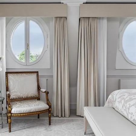 Ξενοδοχείο Beau-rivage Palace 5*