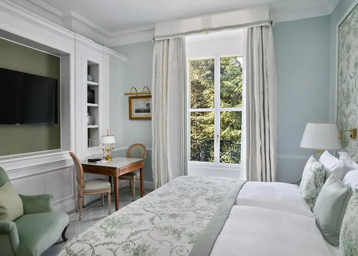 보-리바지 팰리스 5*